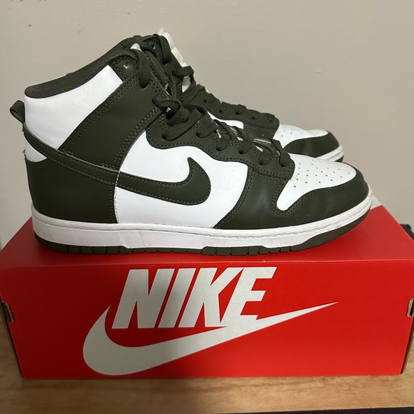 Nike Dunk High 'Cargo Khaki' 2022 - Picture 3 of 4